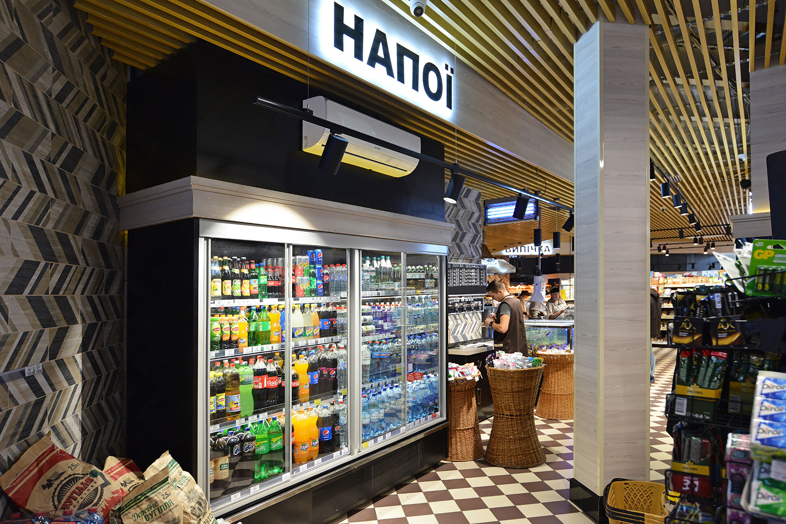 Indiana medium AV 085 MT D 210-DLA