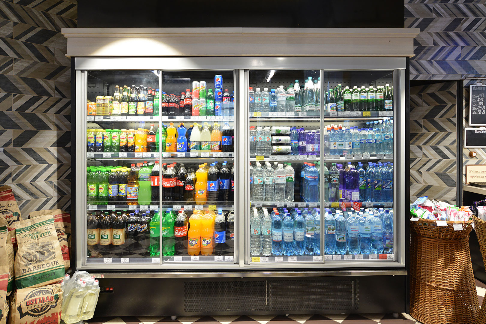 Indiana medium AV 085 MT D 210-DLA