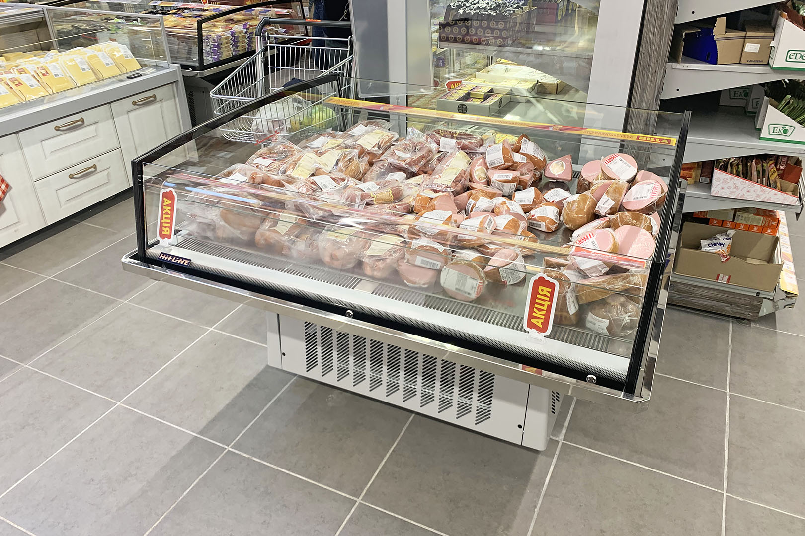 Virginia AK 115 deli self 084-DLA