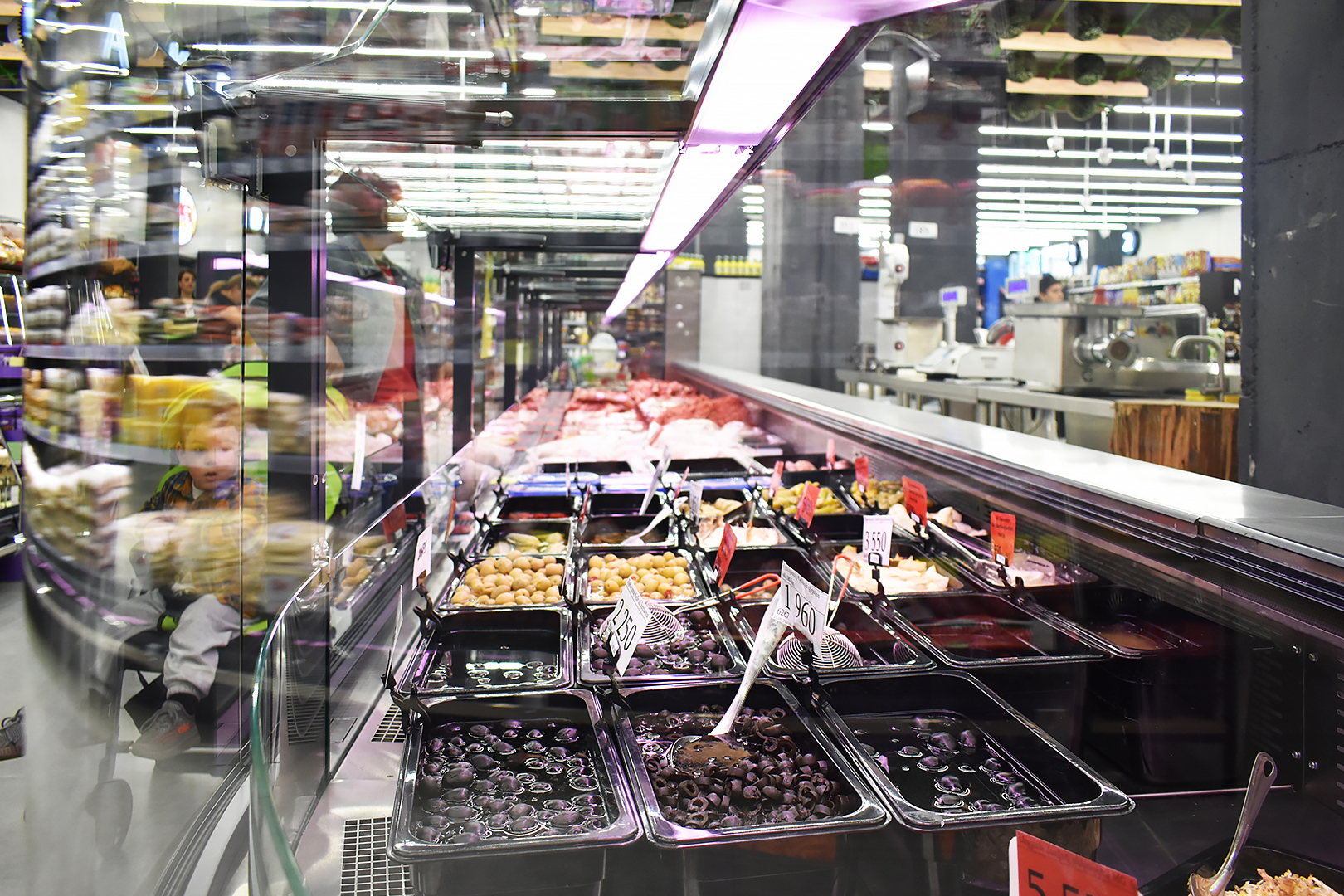 Refrigerated counters Missouri MC 120 deli PS 130-DBM, сonvenience store MG 4, Armenia Refrigerated counters Missouri MC 120 deli PS 130-DBM, сonvenience store MG 4, Armenia