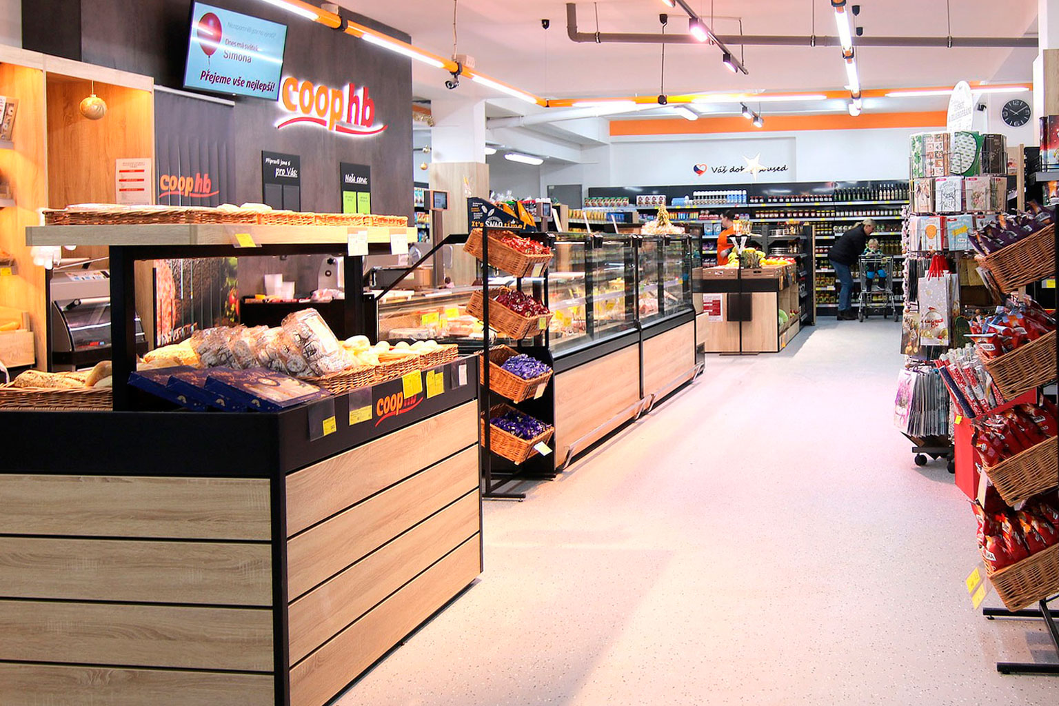 Refrigerated counters Мissouri АС 120 deli PS 130-DBА, convenience store COOP, Czech Republic Refrigerated counters Мissouri АС 120 deli PS 130-DBА, convenience store COOP, Czech Republic