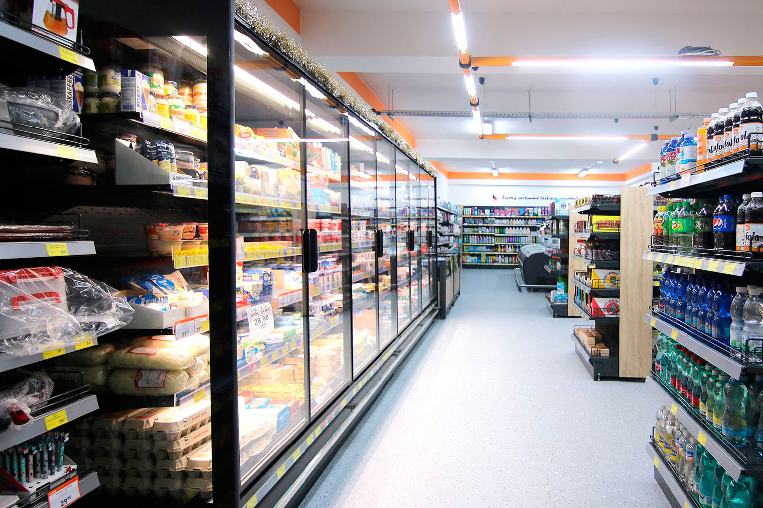 Refrigerated multideck cabinets Indiana 2 MV 090 MT O 220-DLM, convenience store COOP, Czech Republic Refrigerated multideck cabinets Indiana 2 MV 090 MT O 220-DLM, convenience store COOP, Czech Republic