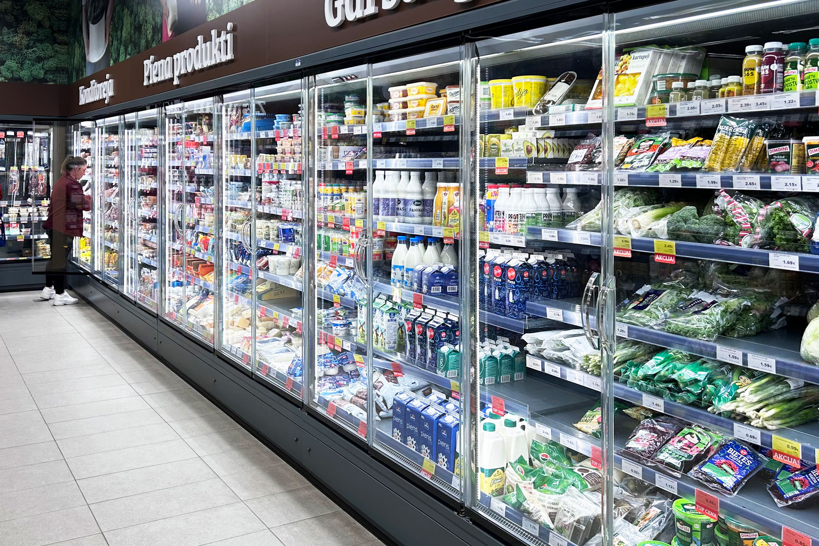 Refrigerated multideck cabinets Indiana MV 090 MT D 205-DLM, сonvenience store ТОР, Latvia