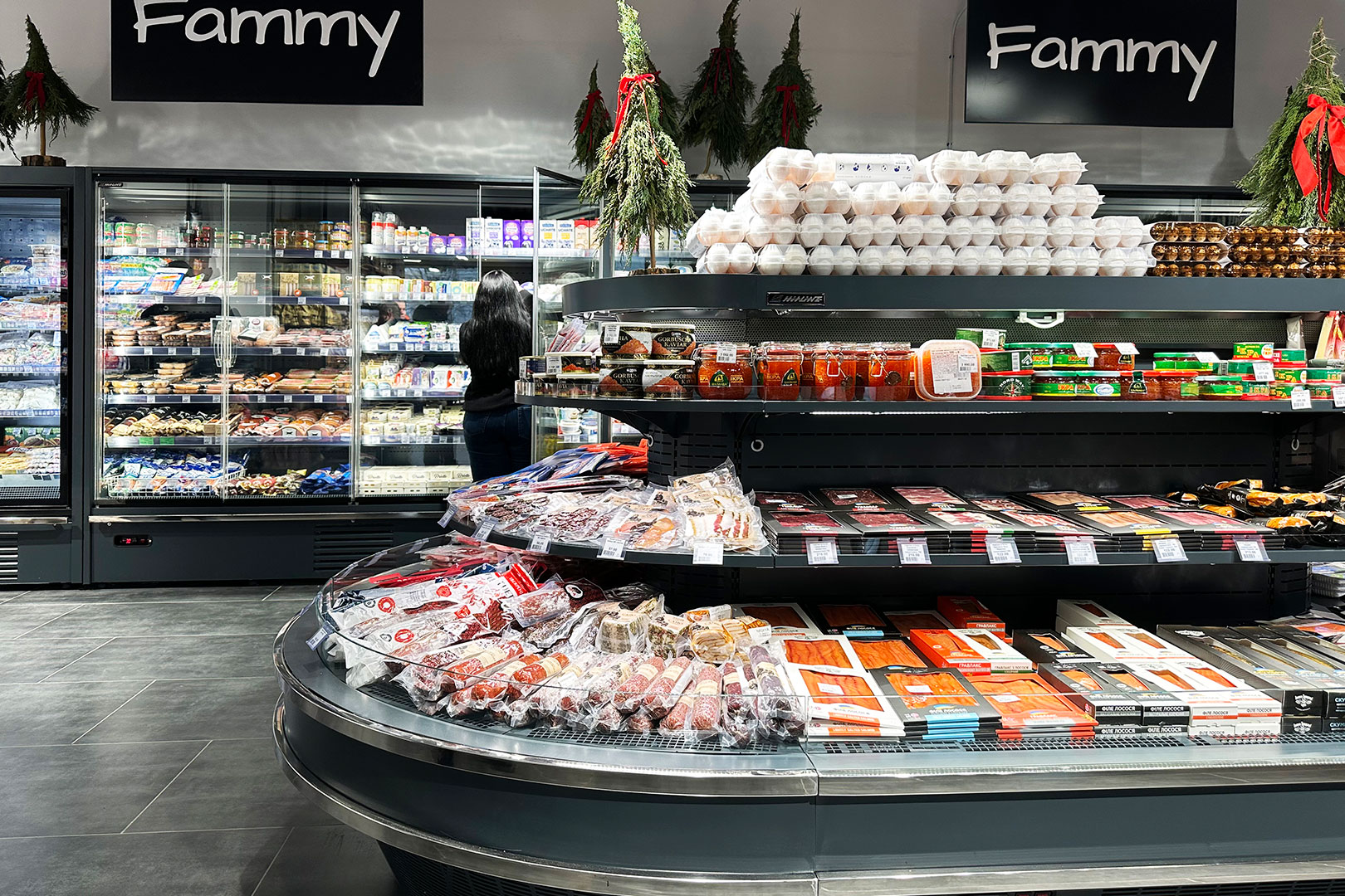 Island of semi-vertical cabinets Мissouri cold diamond island MV 095 deli self 130-DLA, refrigerated multideck cabinets Indiana medium AV 085 MT D 210-DLА, convenience store Fammy, Ukraine Island of semi-vertical cabinets Мissouri cold diamond island MV 095 deli self 130-DLA, refrigerated multideck cabinets Indiana medium AV 085 MT D 210-DLА, convenience store Fammy, Ukraine