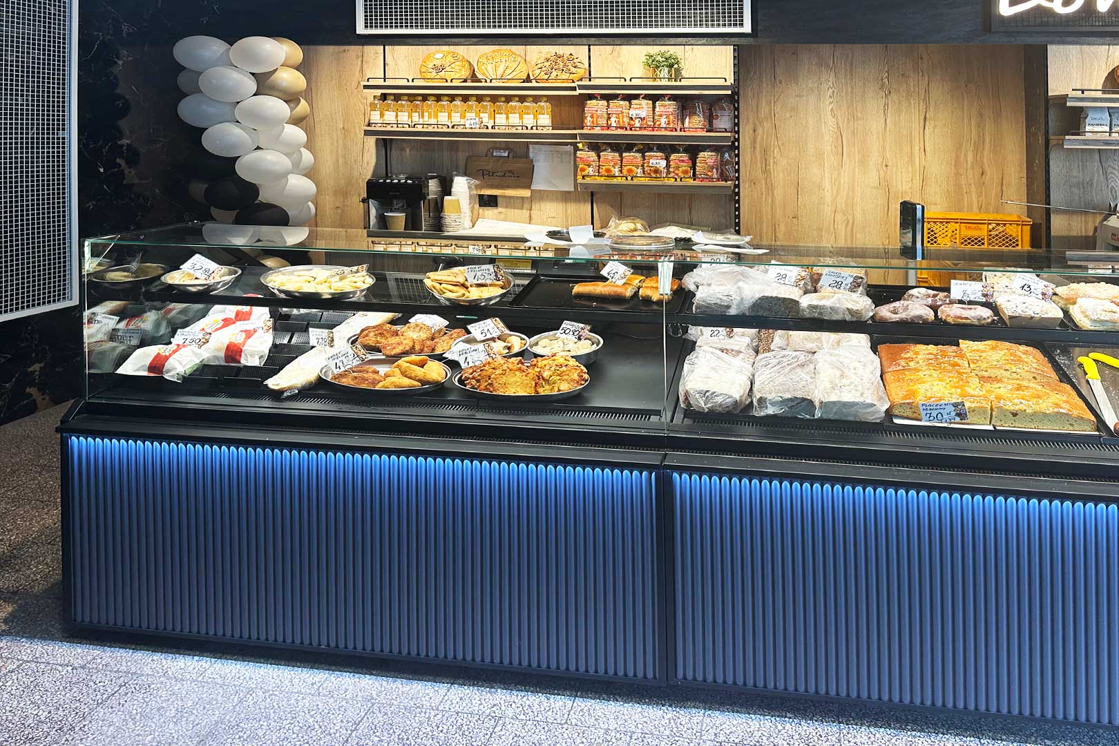 Line of counters for bakery and confectionery products Missouri 084 bakery, bakery Piekarnia Poludnie, Poland Line of counters for bakery and confectionery products Missouri 084 bakery, bakery Piekarnia Poludnie, Poland