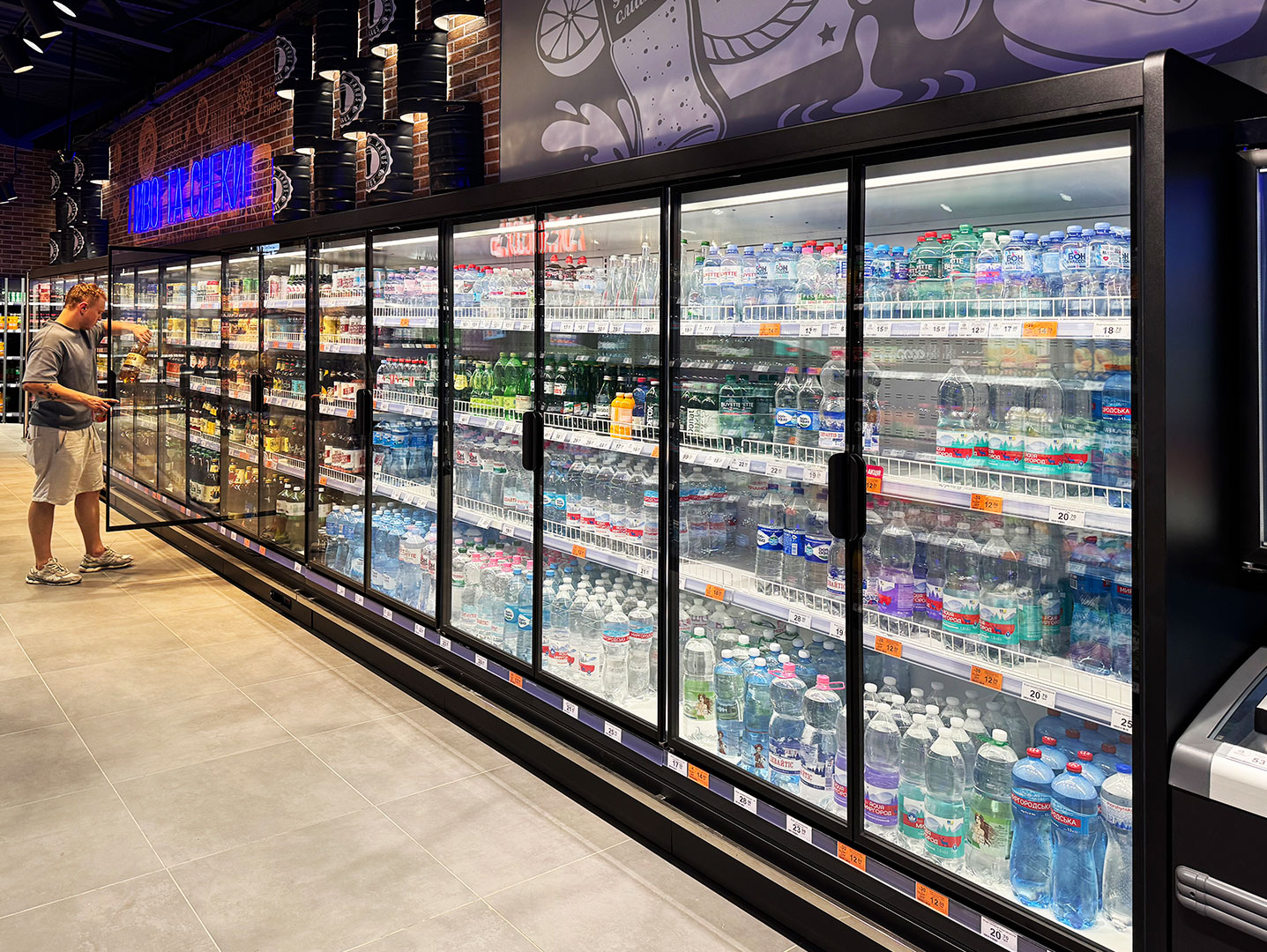 Multideck cabinets Louisiana MV 105 MT D 210-DLM, Varus supermarket, Ukraine Multideck cabinets Louisiana MV 105 MT D 210-DLM, Varus supermarket, Ukraine