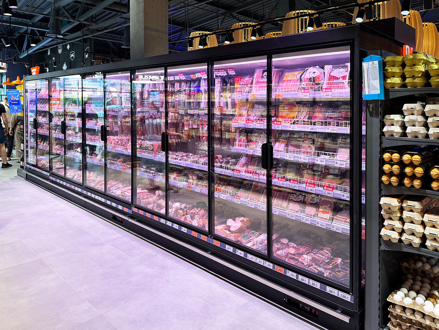 Multideck cabinets Louisiana MV 105 MT D 210-DLM, Varus supermarket, Ukraine Multideck cabinets Louisiana MV 105 MT D 210-DLM, Varus supermarket, Ukraine