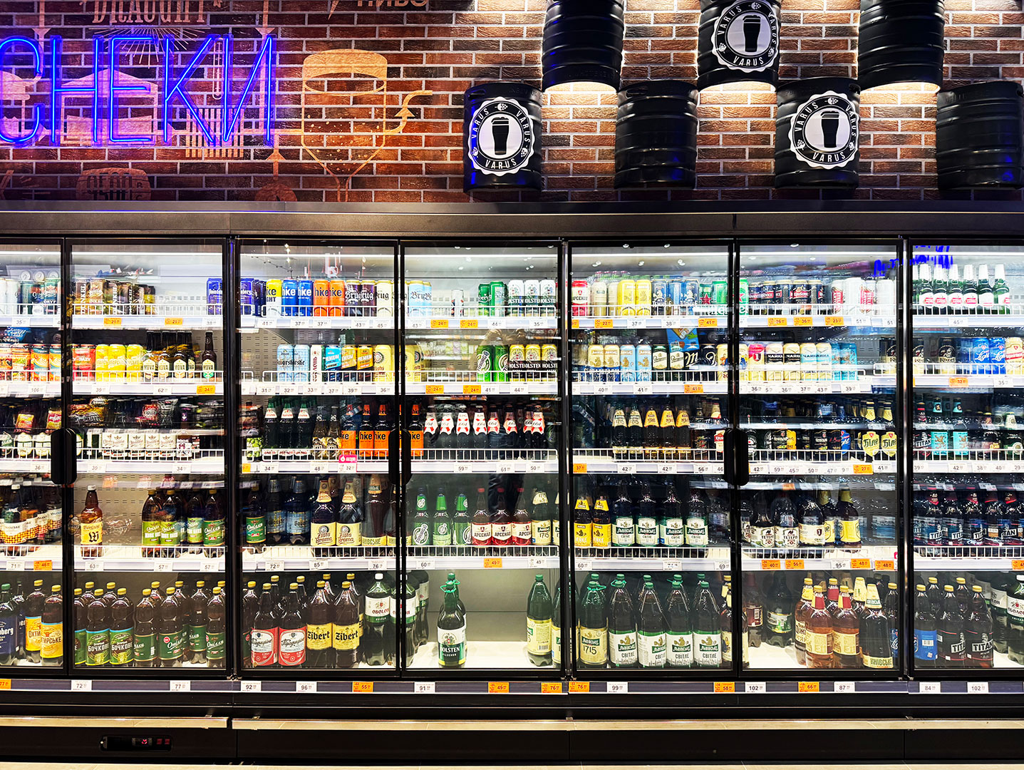 Multideck cabinets Louisiana MV 105 MT D 210-DLM, Varus supermarket, Ukraine Multideck cabinets Louisiana MV 105 MT D 210-DLM, Varus supermarket, Ukraine