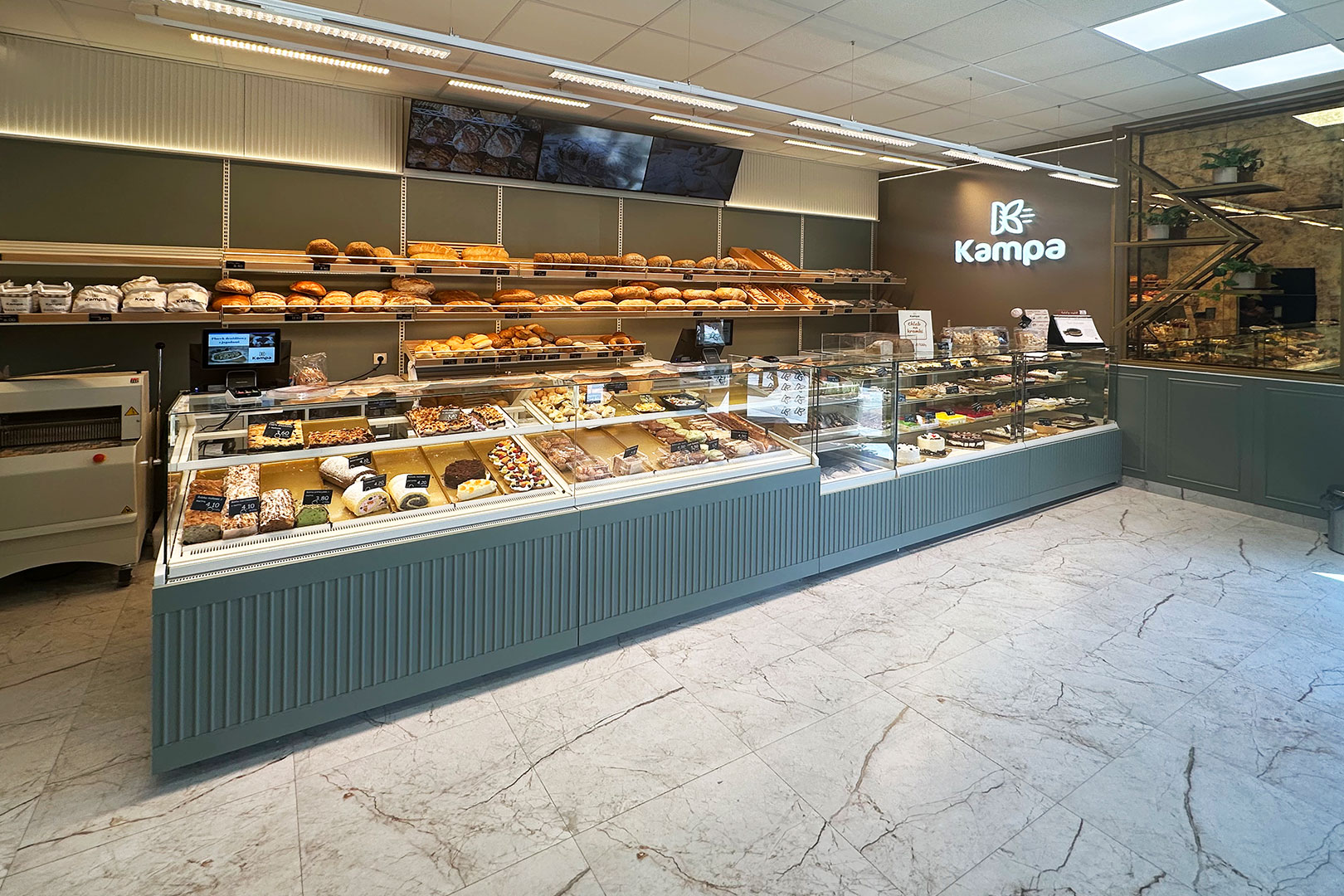 Line of counters for bakery and confectionery products Missouri 084 bakery, bakery Piekarnia Kampa, Poland Line of counters for bakery and confectionery products Missouri 084 bakery, bakery Piekarnia Kampa, Poland