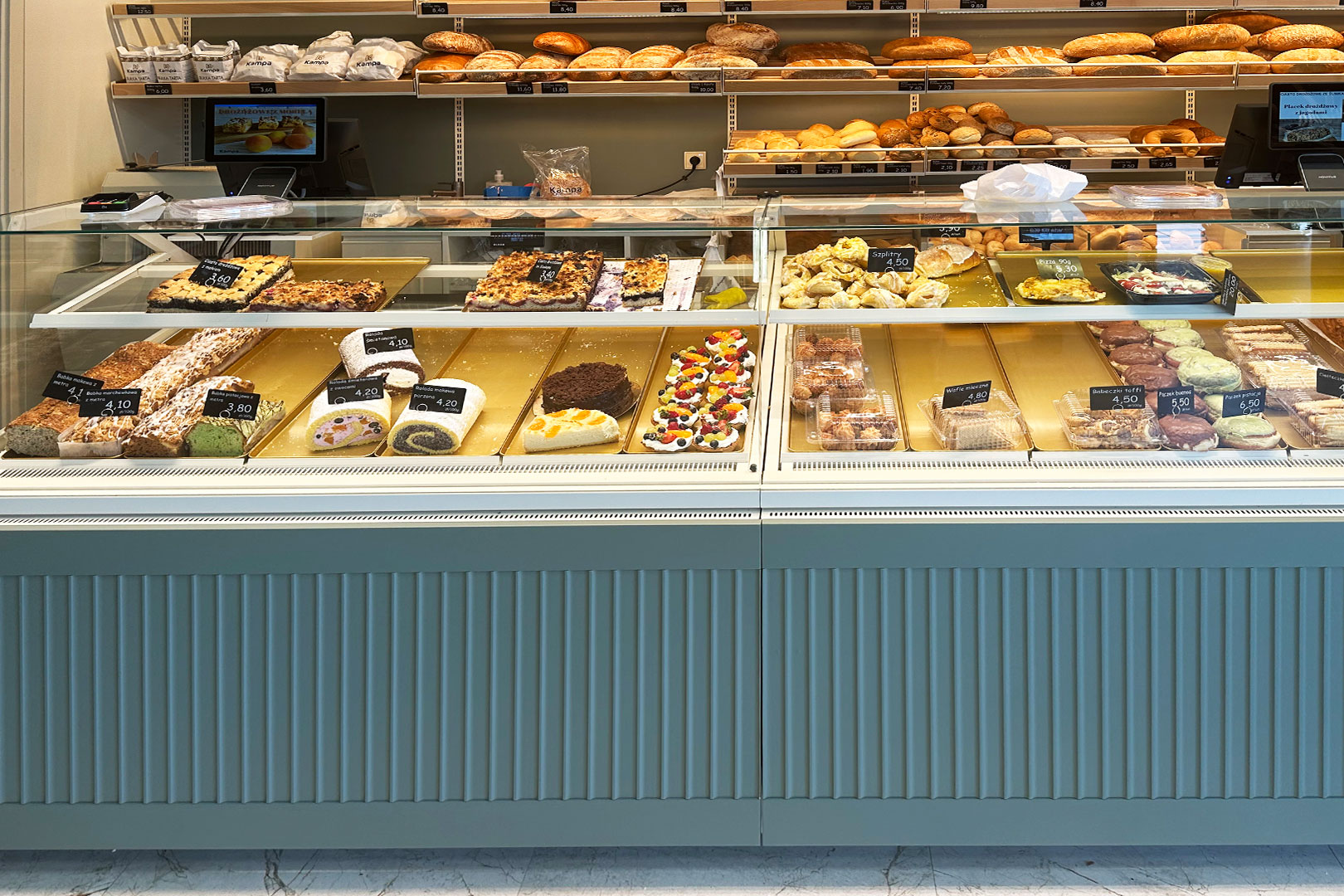 Refrigerated counters Missouri AC 084 bakery OS 120-DLA, bakery Piekarnia Kampa, Poland Refrigerated counters Missouri AC 084 bakery OS 120-DLA, bakery Piekarnia Kampa, Poland