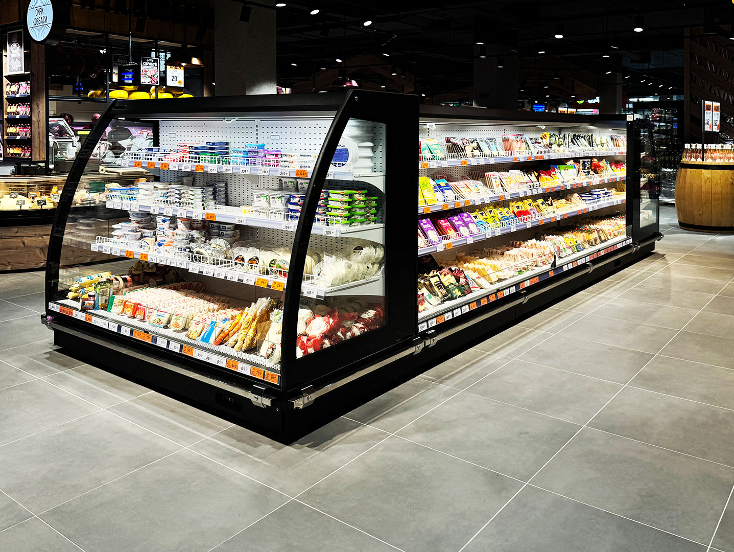 Semi-vertical cabinets Louisiana eco MSV 095 MT O 160-DLM, supermarket Varus, Ukraine Semi-vertical cabinets Louisiana eco MSV 095 MT O 160-DLM, supermarket Varus, Ukraine