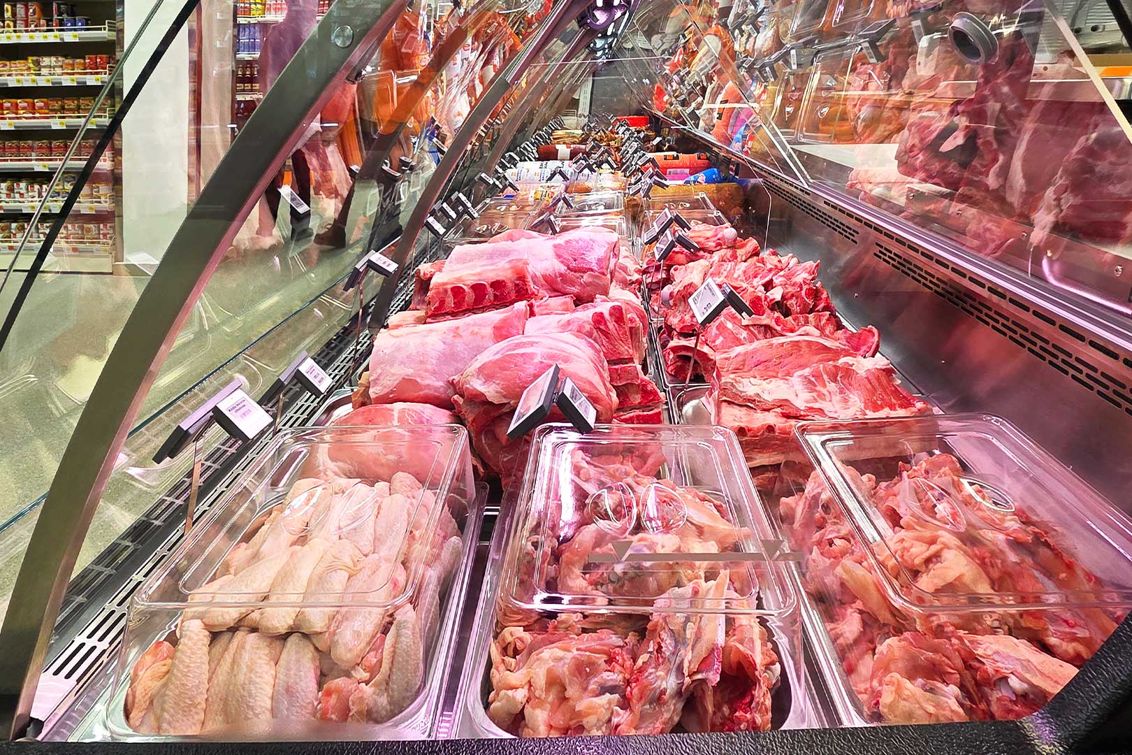 Refrigerated counters Symphony MG 120 deli PS 125-DBM, сonvenience store, Slovakia Refrigerated counters Symphony MG 120 deli PS 125-DBM, сonvenience store, Slovakia