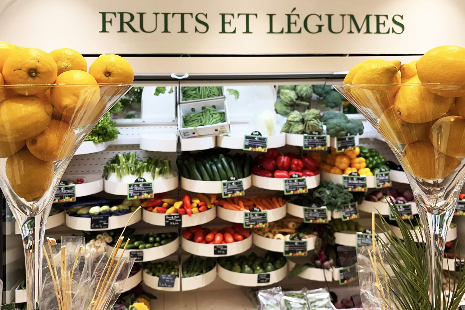 Refrigerated multideck cabinet Indiana medium AV 085 FV O 210 DLM, Maison LFL store, France Refrigerated multideck cabinet Indiana medium AV 085 FV O 210 DLM, Maison LFL store, France