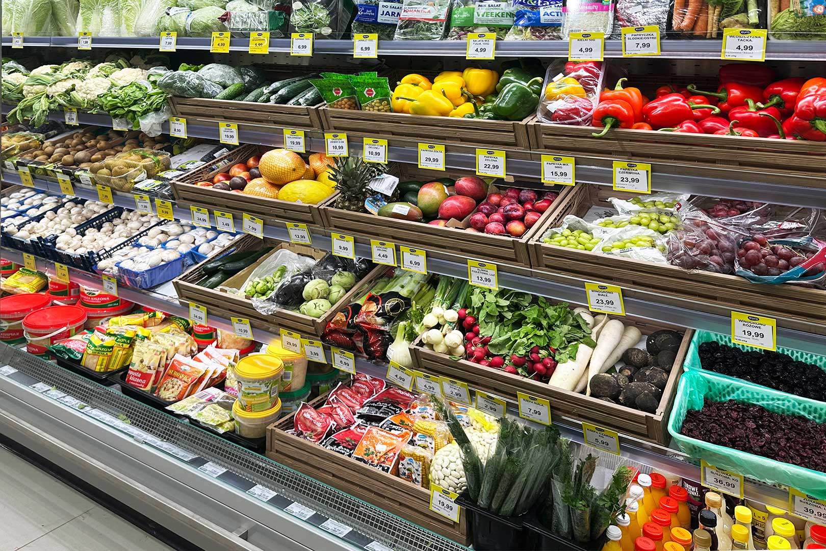 Multideck cabinets Indiana 2 MV 070 FV O 205-DLM, Euro Sklep supermarket, Poland Multideck cabinets Indiana 2 MV 070 FV O 205-DLM, Euro Sklep supermarket, Poland