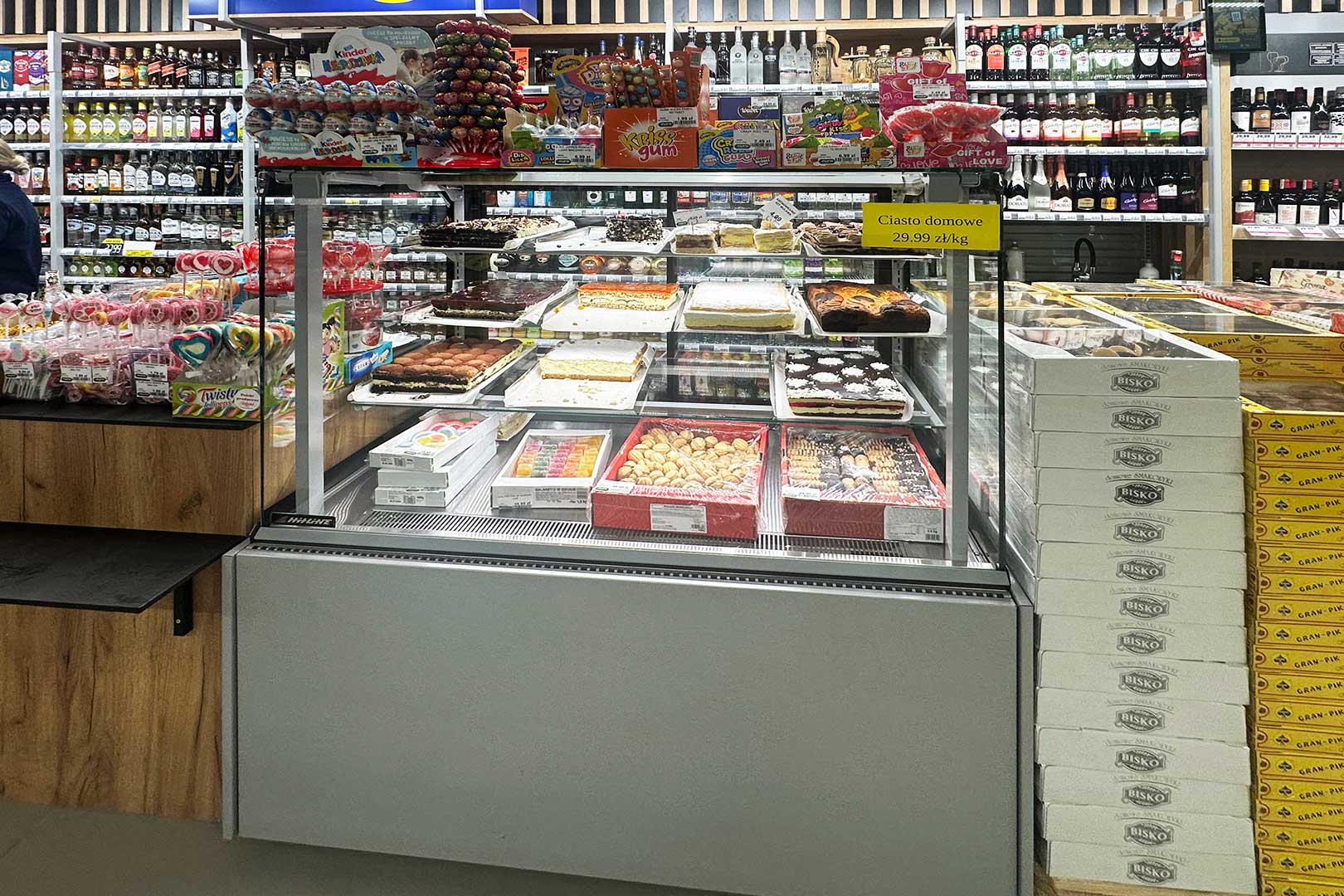 Confectionery counters Dakota AC 081 patisserie PS 150-DLA, Euro Sklep supermarket, Poland Confectionery counters Dakota AC 081 patisserie PS 150-DLA, Euro Sklep supermarket, Poland