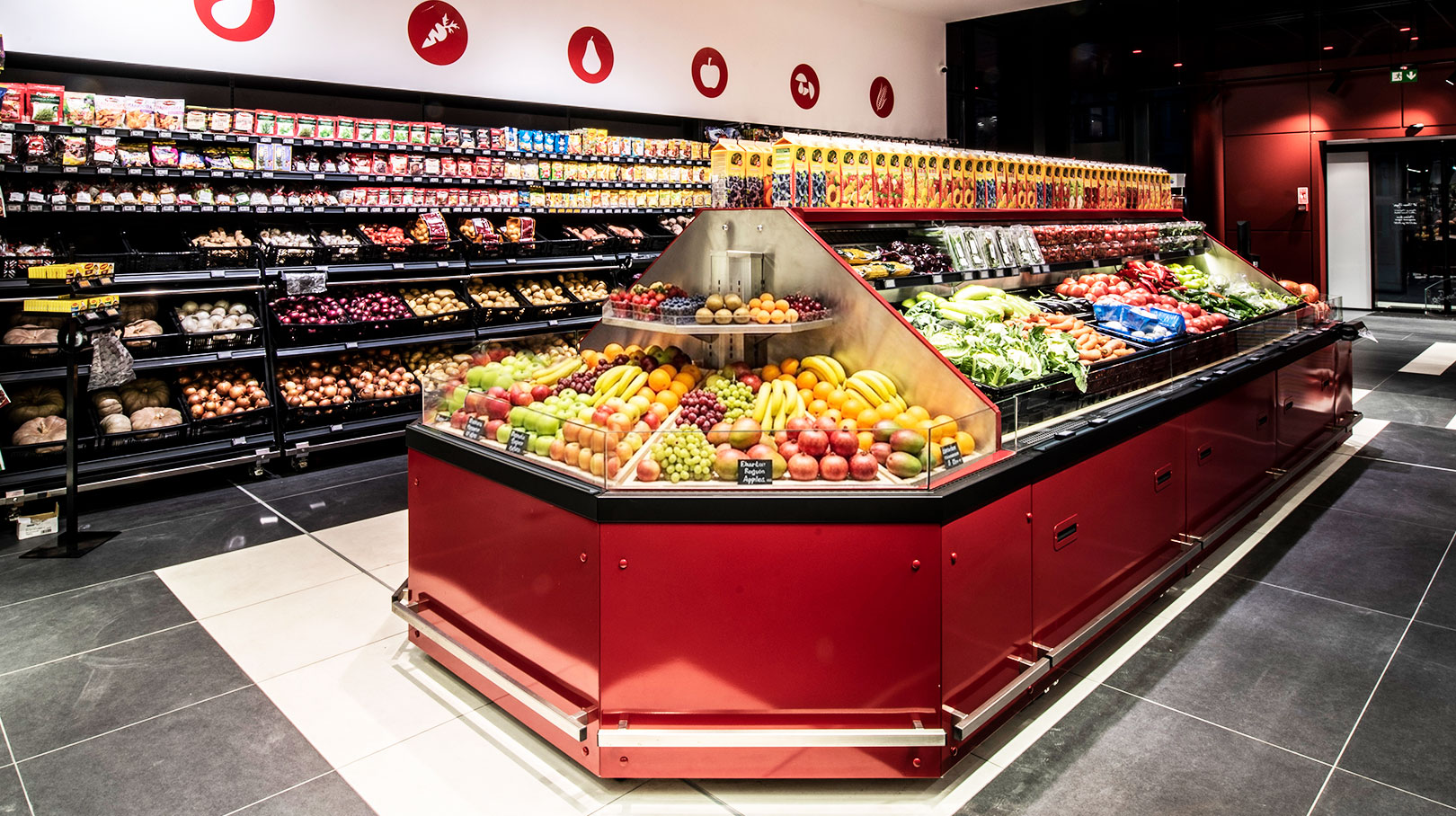 Specialized cabinets for fruit and vegetable sales Missouri VF MC 110 VF self 140-DBM, Bogat-Beden supermarket, Bulgaria Specialized cabinets for fruit and vegetable sales Missouri VF MC 110 VF self 140-DBM, Bogat-Beden supermarket, Bulgaria