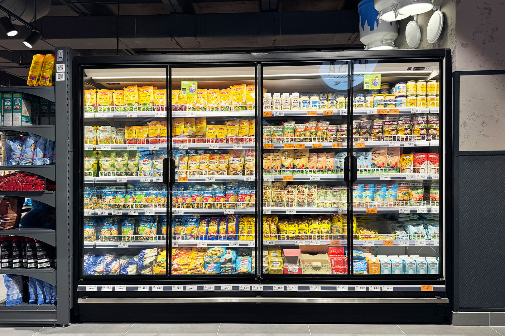 Multideck cabinets Indiana MV 090 MT D 205-DLM, Varus supermarket, Ukraine Multideck cabinets Indiana MV 090 MT D 205-DLM, Varus supermarket, Ukraine